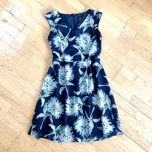 ANN TAYLOR Blue Flower Dress